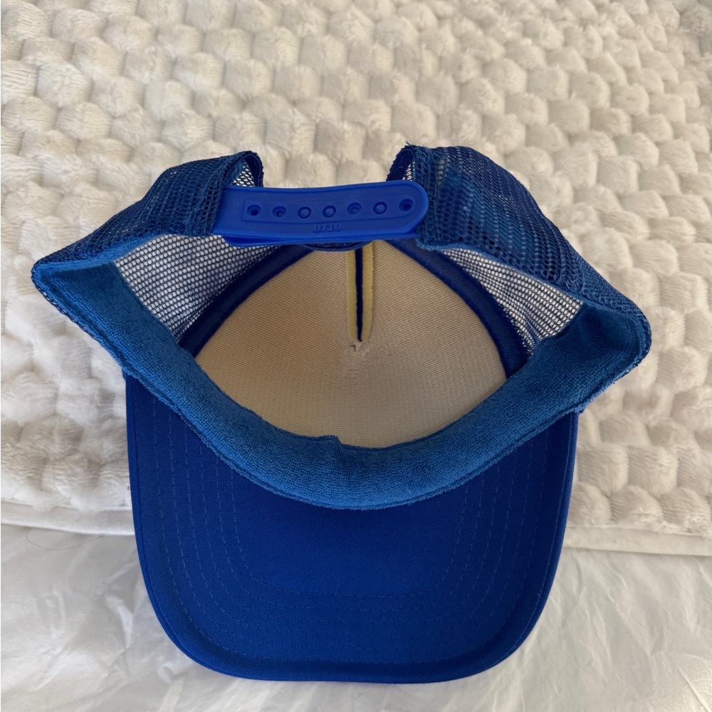 Clare V NAVY Blue Trucker Hat with Red Lips Design - Picture 3 of 3